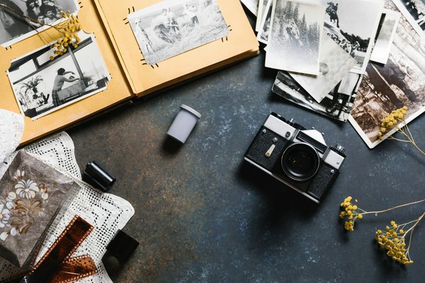 Comment créer votre album photo souvenir facilement ?