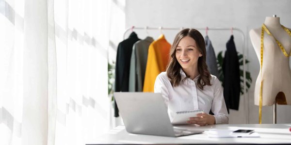 Portants de vêtements pas chers : styles et astuces incontournables